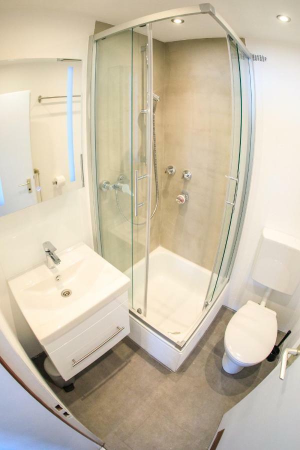 Modern Apartment In City Center Wurzburg Exterior photo