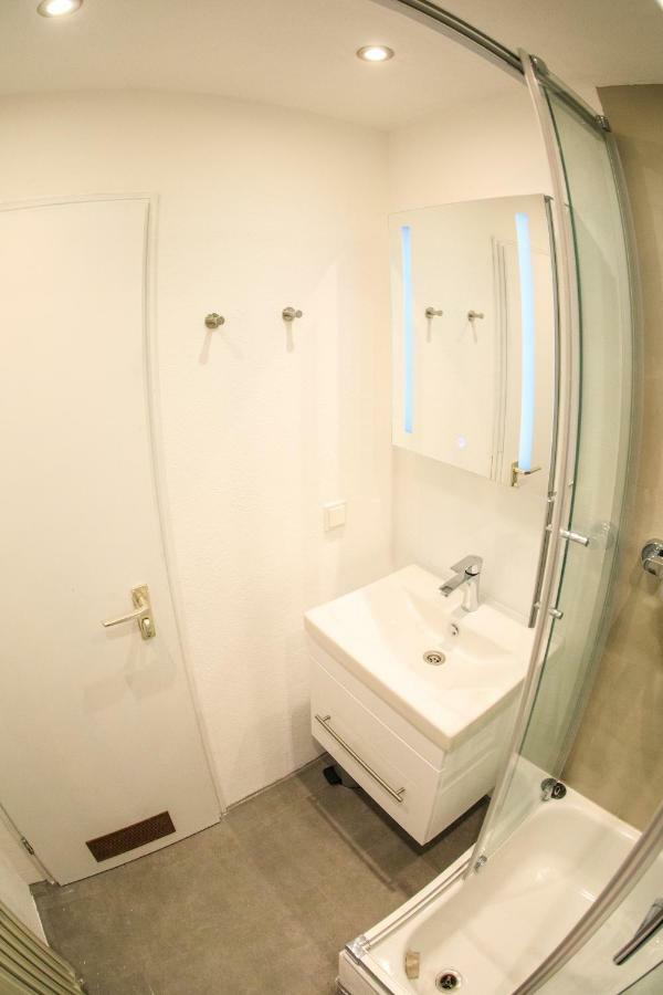 Modern Apartment In City Center Wurzburg Exterior photo